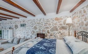 Apartment & Studio Goga